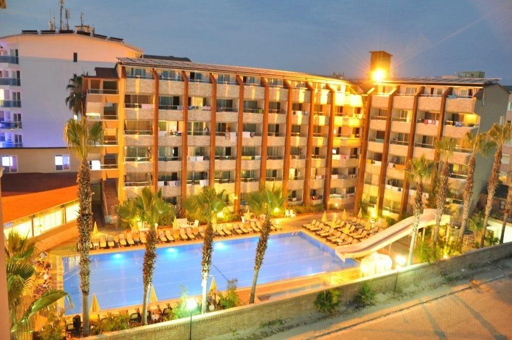 Club Tess Hotel 코나키 외부 사진
