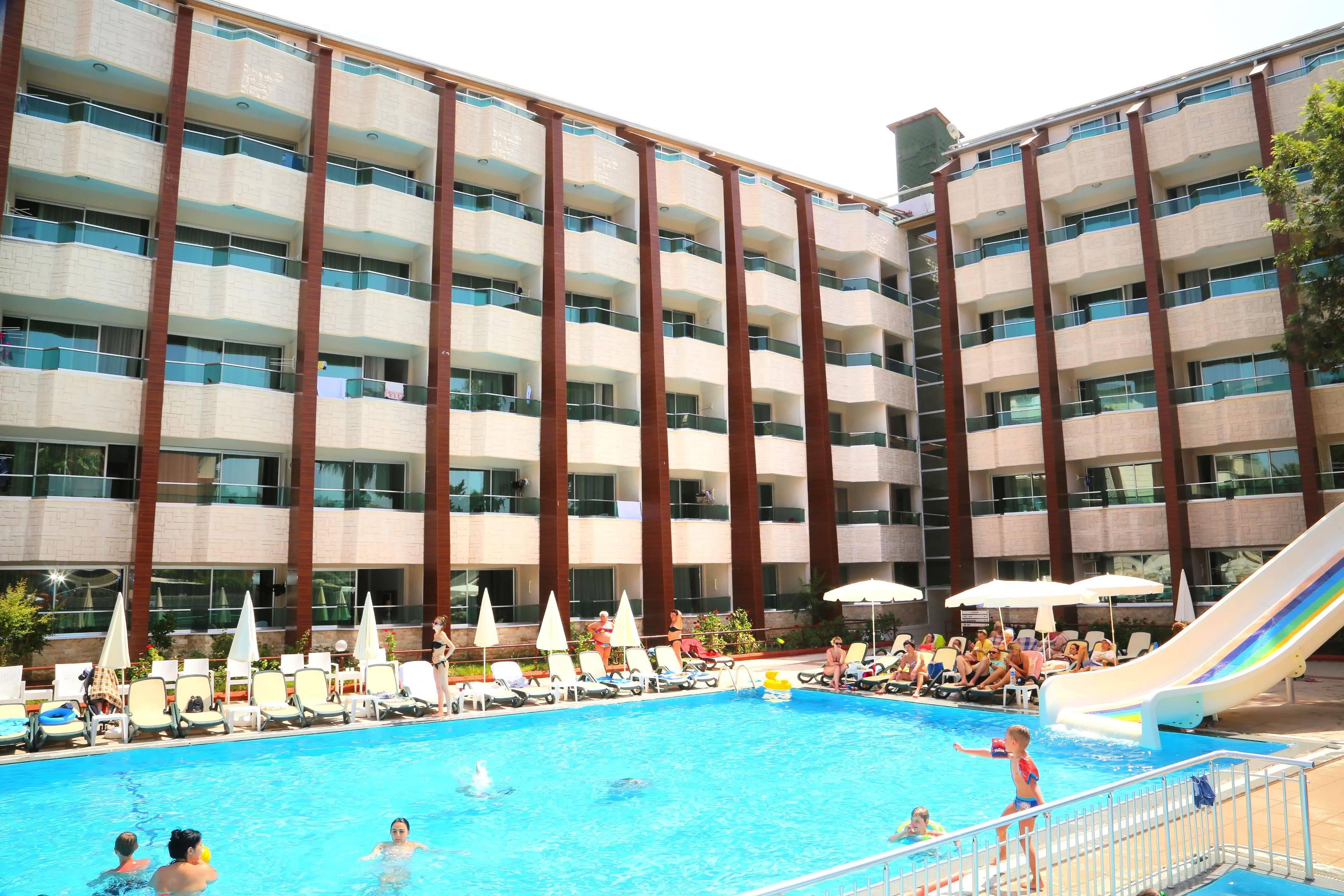 Club Tess Hotel 코나키 외부 사진