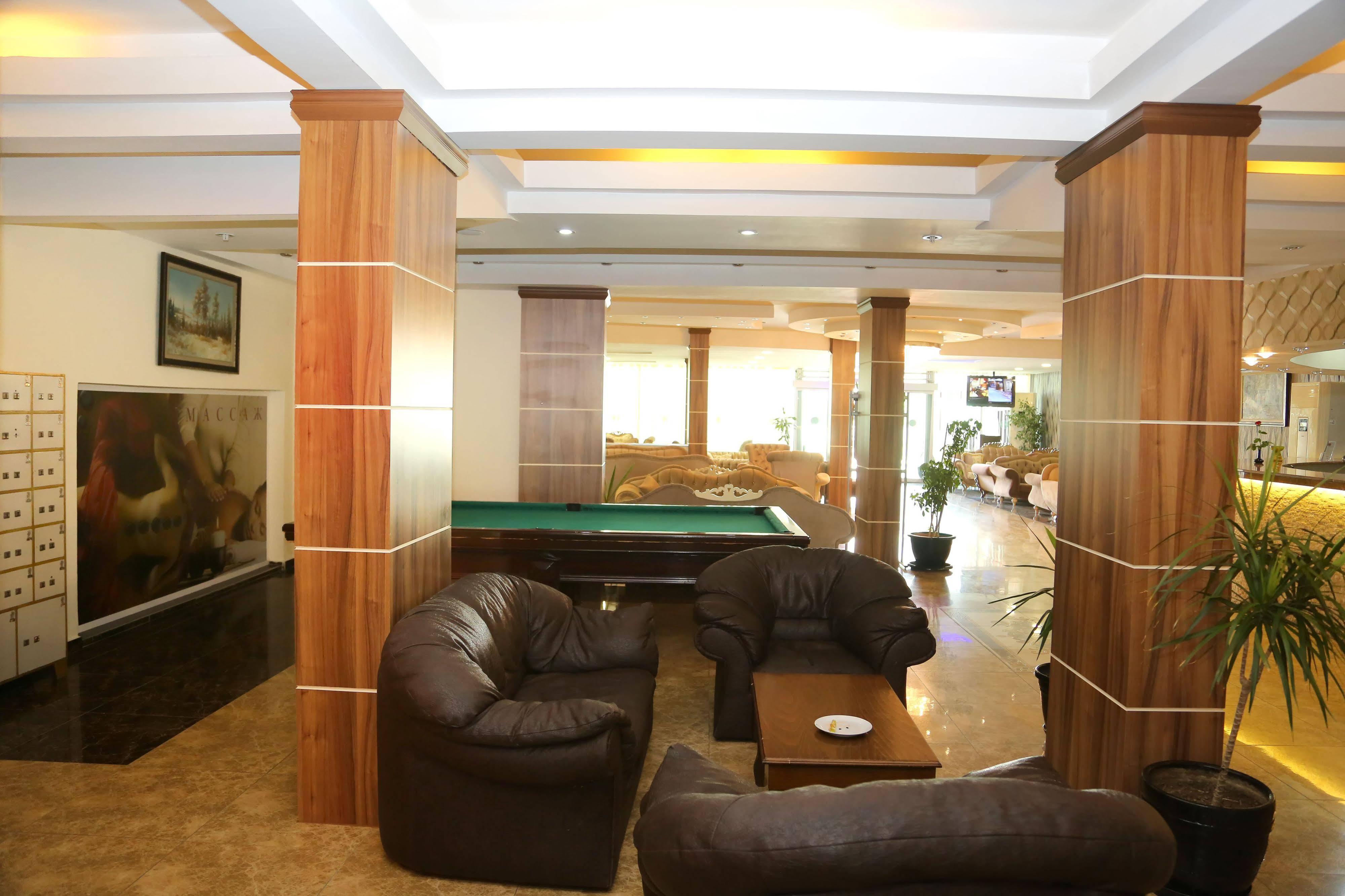 Club Tess Hotel 코나키 외부 사진